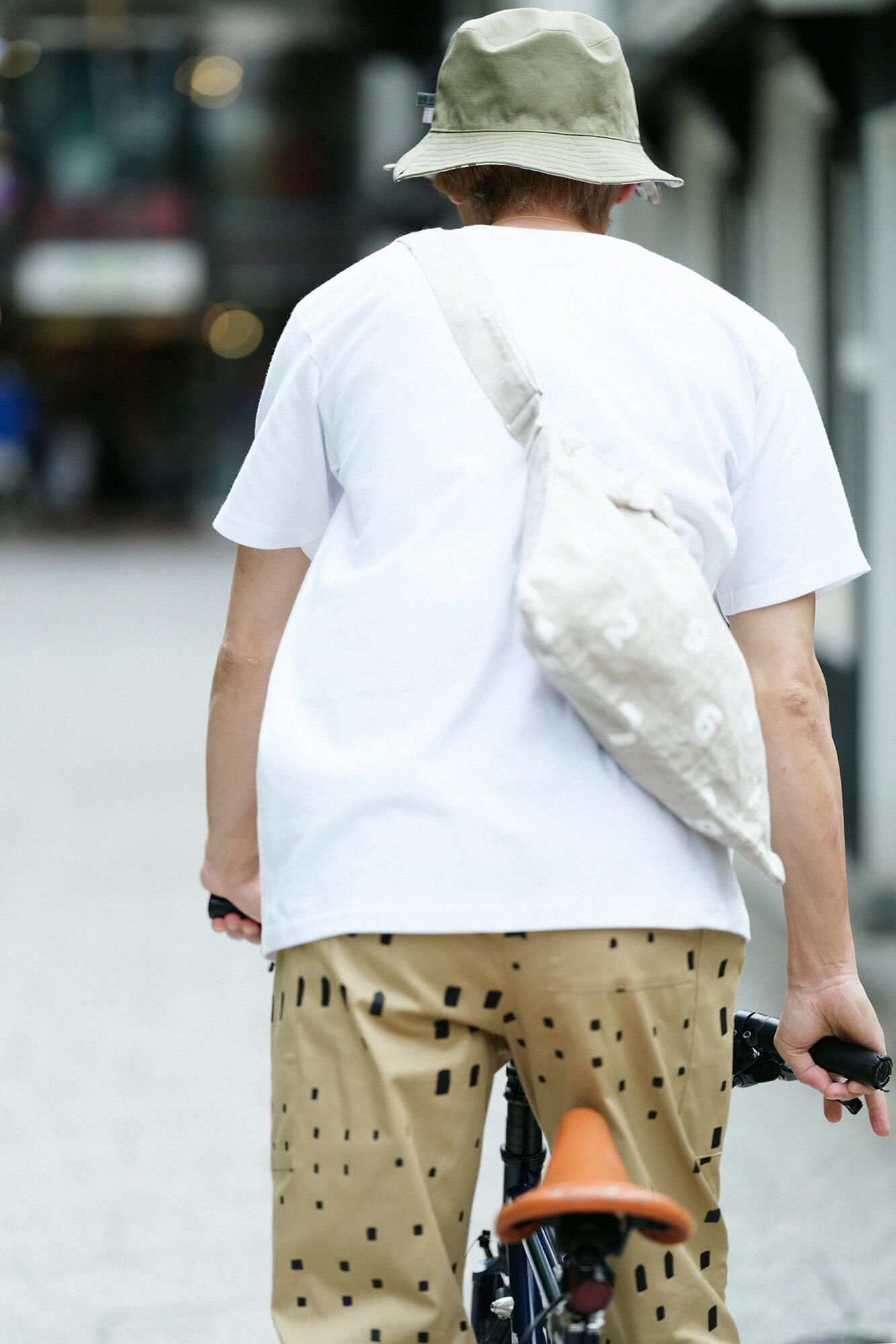 【net限定】半袖 ポケットTシャツ[5.0]／ホワイト×チャリンチャリン2