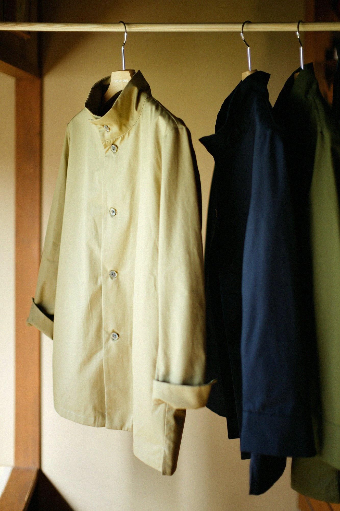 SOU・SOU スタンドカラーロングコート／榛色×SO-SU-U 綾 net限定】60双ベンタイル(R)クロス スタンドカラーショート