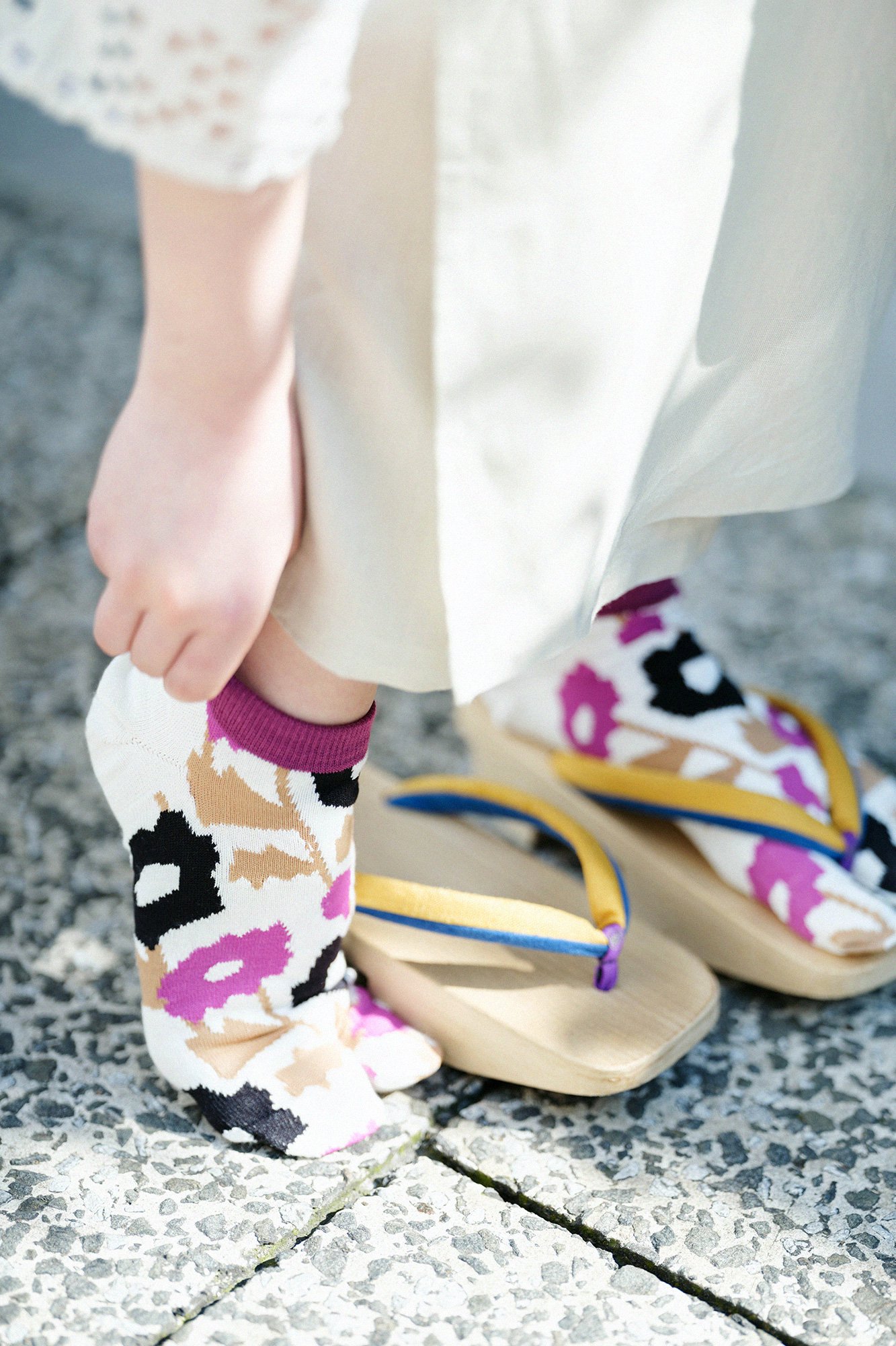 国産足袋下（靴下通販） - 靴下のようなポップな色柄の足袋。普段使い