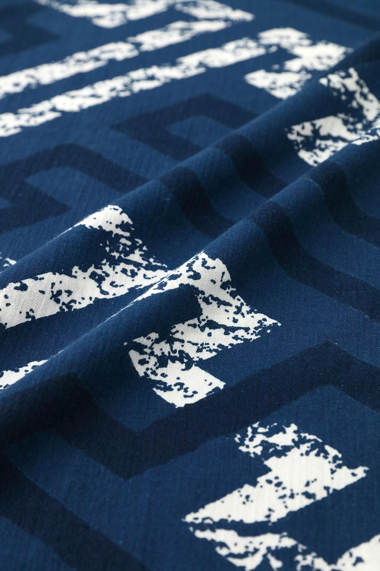 高島縮 20/20 藍捺染（あいなせん） 薙刀長方形衣（なぎなた