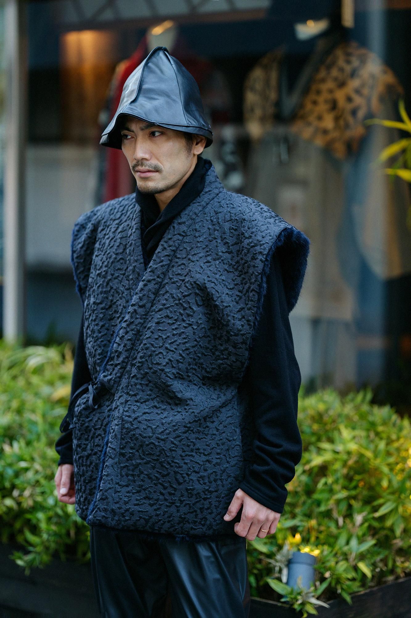 SOU・SOU ジャカール ふくれ織 陣羽織　中綿袷　濡羽色 SOU・SOU ジャカール ふくれ織 陣羽織 中綿袷 濡羽色