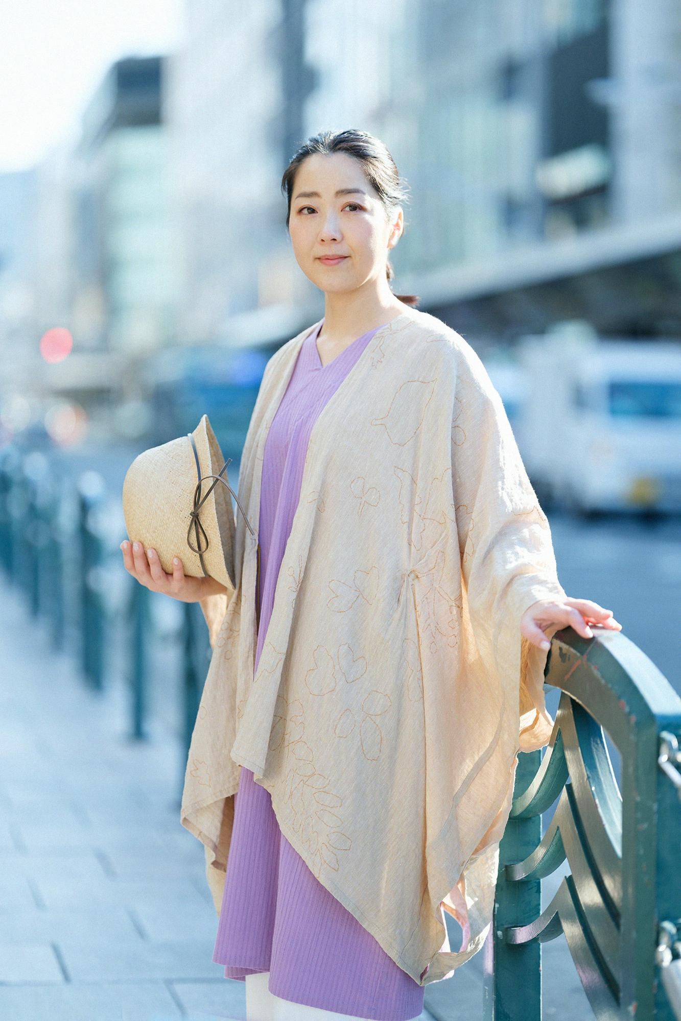 [宅送] 麻レーヨン きさらぎ／里山（さとやま） ゆらぎと余白（よはく トップス