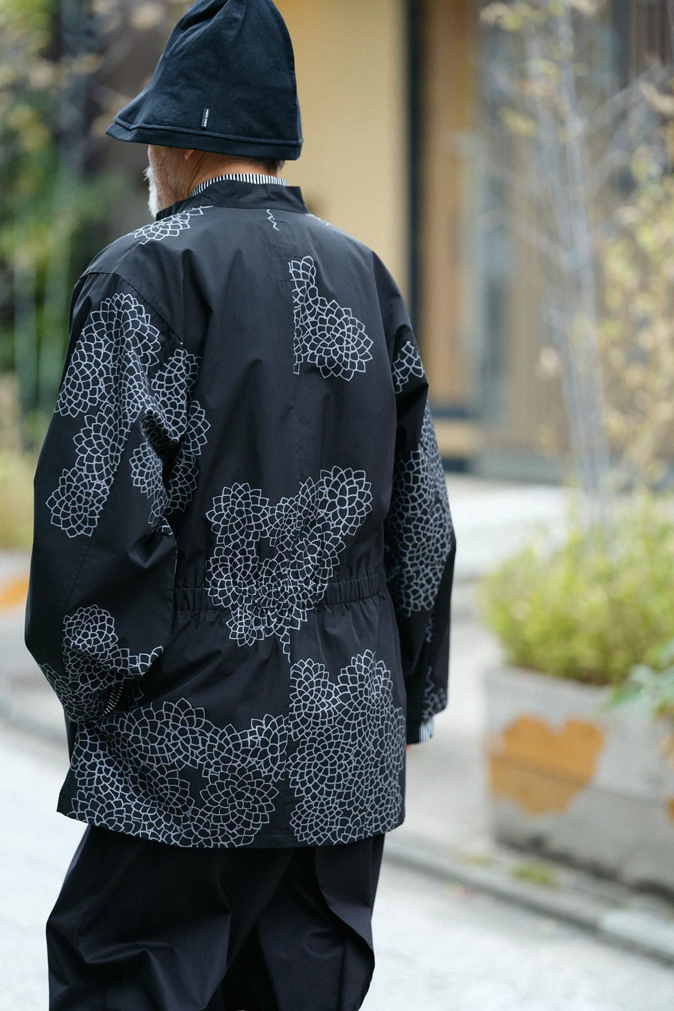 ソウソウ　新品　羽織JK タイプライタークロス 袢纏短衣単/雲間に菊 濡羽色 タイプライタークロス 袢纏（はんてん） 短衣（たんい） 単