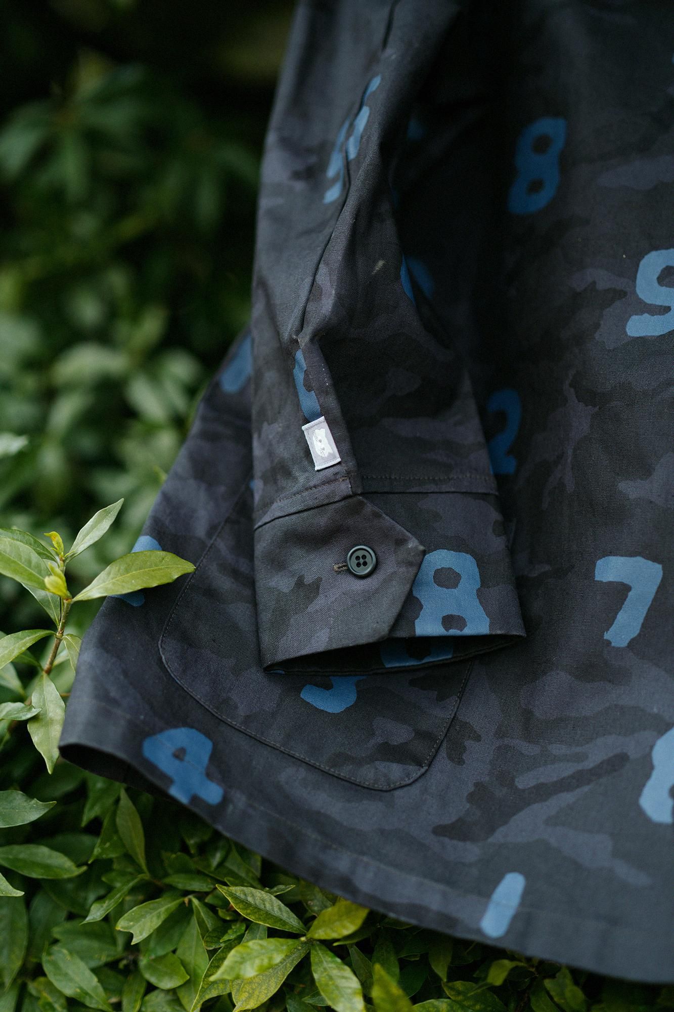 åȥ󥭥Х ZIP UP աɥ㥱åȡcamo SO-SU-U Ϲʤߤ