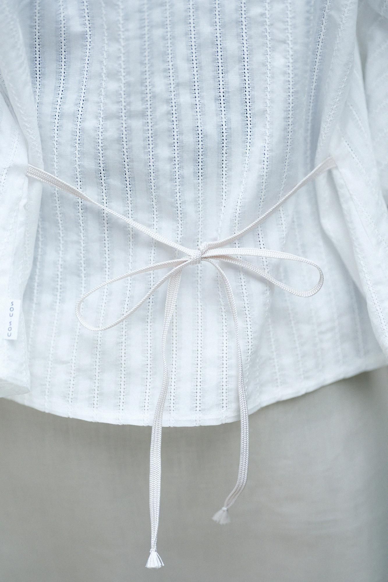 透かし間道刺繍（かんとうししゅう） 小袖寛衣（こそでかんい