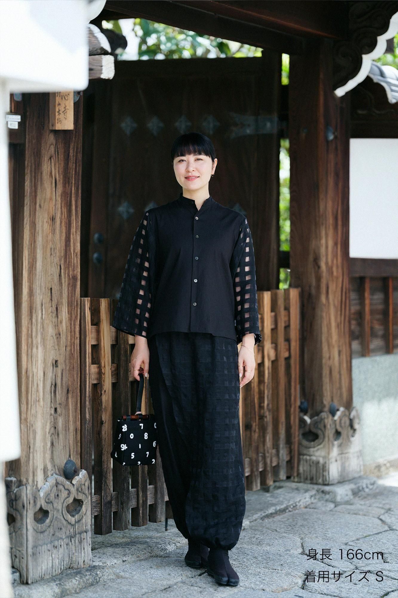 麻レーヨン×透かし格子織（こうしおり） 手柄寛衣下（たかみかん