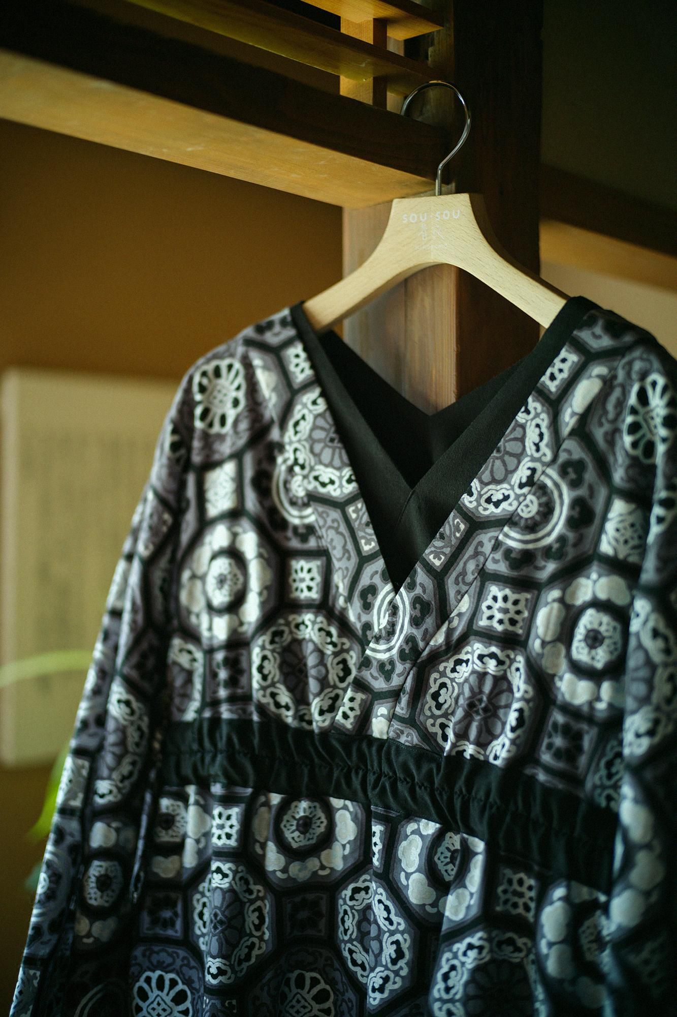 ソウソウ　sou.sou モスリン　みたて衣 モスリン みたて衣／籬菊模様（まがきぎくもよう） 写し（うつし