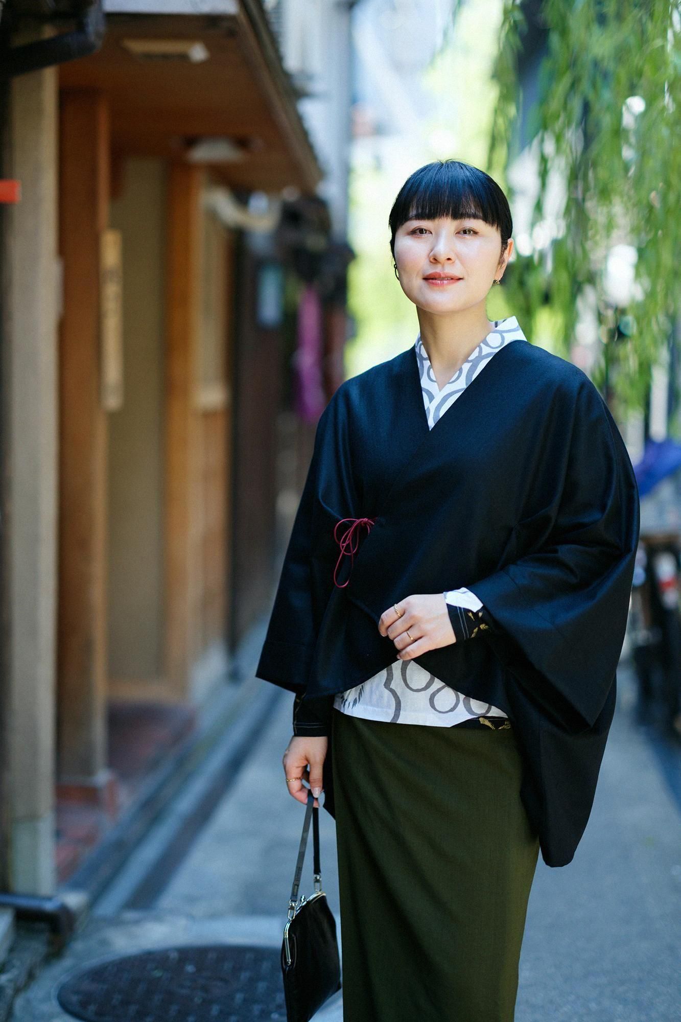 SOU・SOU　ソウソウ　梳毛　杉綾織　きさらぎ　短丈　濃灰　フリーサイズ 予約】梳毛（そもう） 杉綾織（すぎあやおり） きさらぎ 短丈