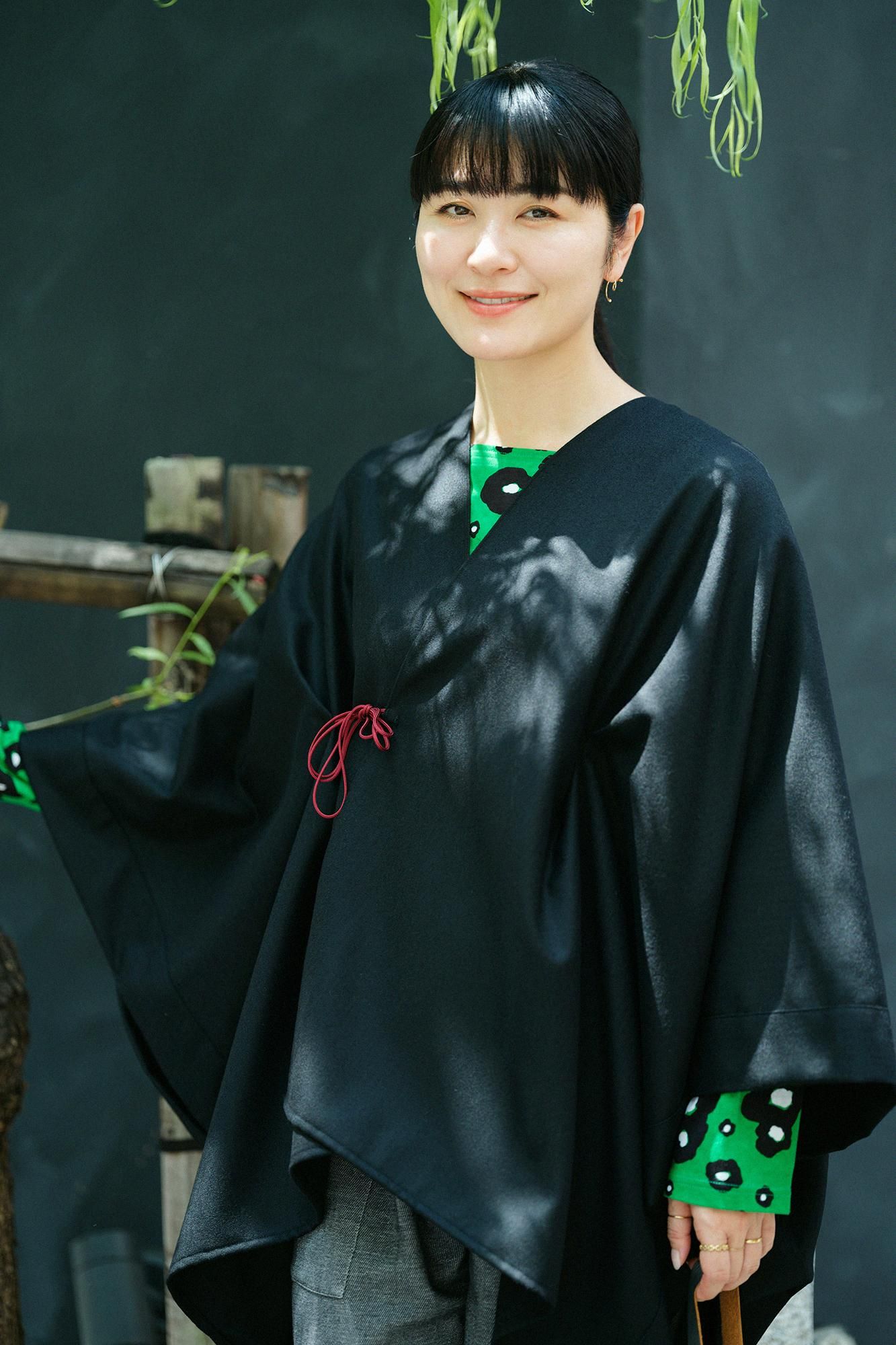 SOU・SOU　角袖外套　梳毛綾織　濡羽色 SOU・SOU 角袖外套 梳毛綾織 濡羽色 梳毛綾織（そもうあやおり