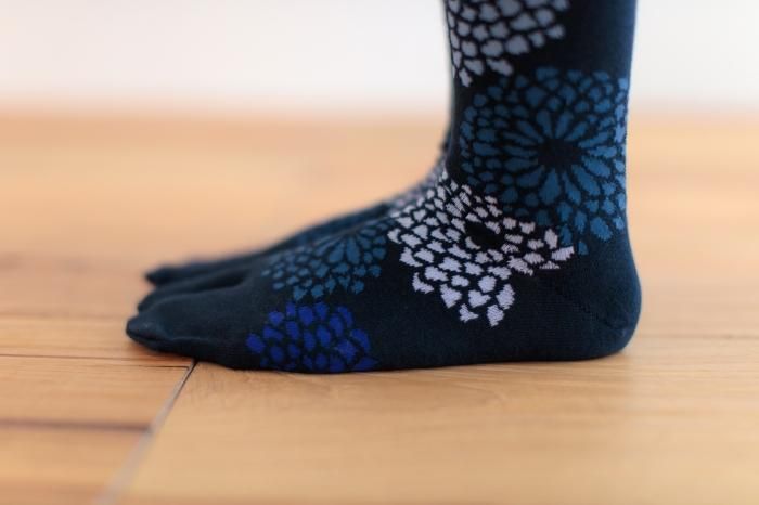 楽天市場】sou・sou 地下足袋の通販 SOU・SOU 地下足袋 菊づくし
