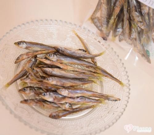 琵琶湖の天然小鮎のそのまんまジャーキー - ドッググッズ 通販