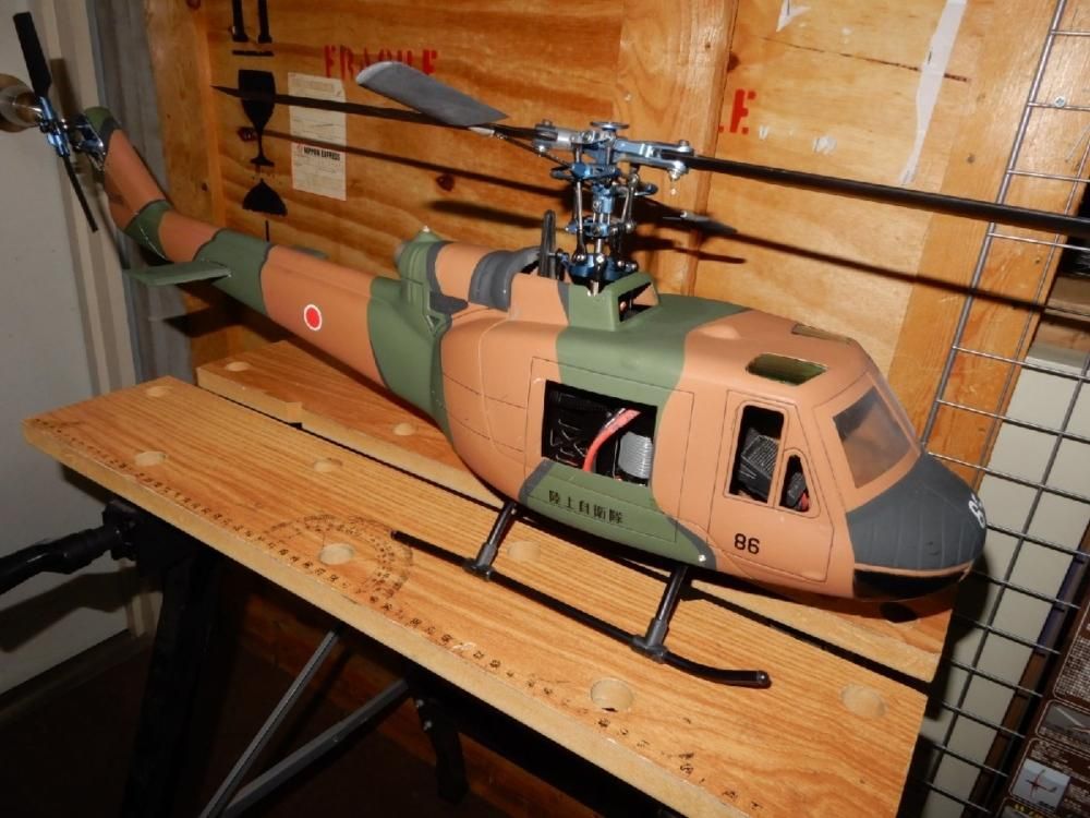 ☆完成機☆程度の良い未飛行？中古☆ UH-1、限定で作った陸上