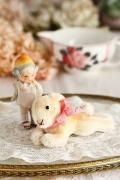 ɥ奿տ٤ꤦLying Rabbit