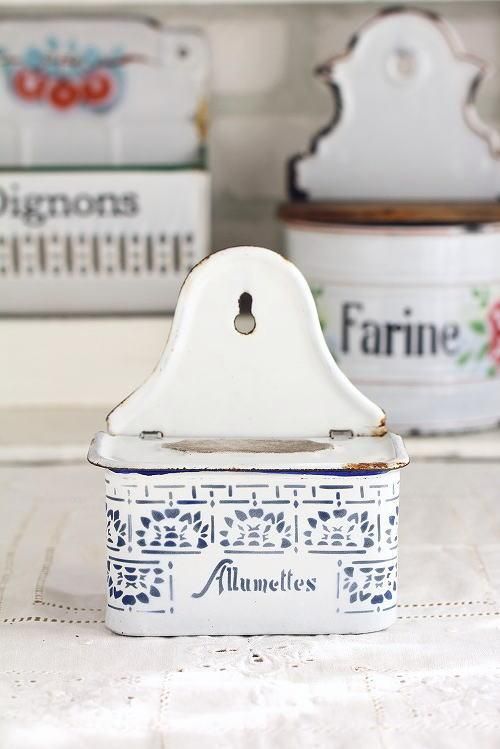 アンティーク 小麦粉缶 ホーロー 天使 フランスアンティーク 小麦粉缶 ホーロー 天使 エンジェル