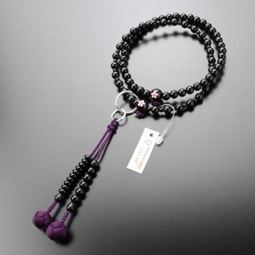 浄土宗 数珠 女性用 桜彫り 黒オニキス 本銀輪 梵天房 - 数珠 京念珠