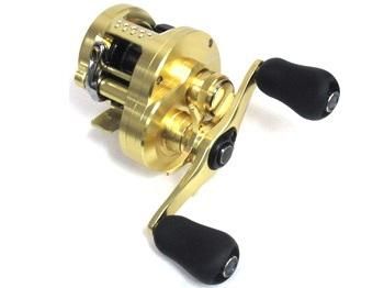 SHIMANO カルカッタコンクエスト101 - リール