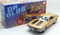 ACME 1970 オールズモビル 442 Holiday Coupe DR.OLDS ゴールド 1:18<img class='new_mark_img2' src='https://img.shop-pro.jp/img/new/icons16.gif' style='border:none;display:inline;margin:0px;padding:0px;width:auto;' />