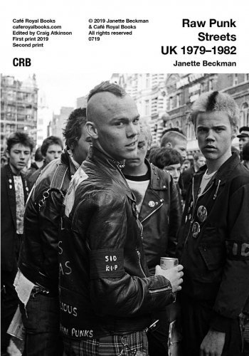 □Janette Beckman ― Raw Punk Streets UK 1979–1982□ - FUUDOBRAIN ONLINE STORE