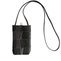 <img class='new_mark_img1' src='https://img.shop-pro.jp/img/new/icons13.gif' style='border:none;display:inline;margin:0px;padding:0px;width:auto;' />■NADA._patchwork leather mini shoulder bag■