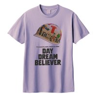 <img class='new_mark_img1' src='https://img.shop-pro.jp/img/new/icons13.gif' style='border:none;display:inline;margin:0px;padding:0px;width:auto;' />■CATANA_DAY DREAM BELIEVER T shirt lavender mist■
