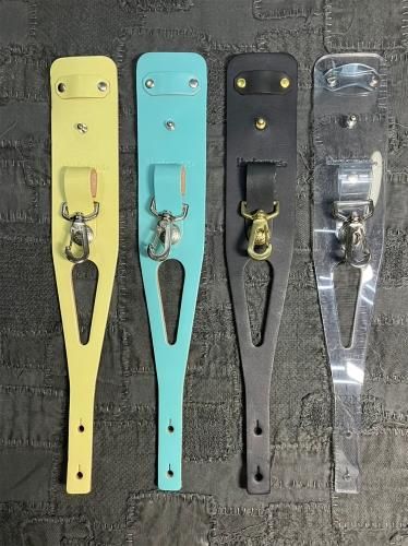 blackmeansのレザーけん玉入れアクセサリー つら