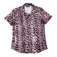 <img class='new_mark_img1' src='https://img.shop-pro.jp/img/new/icons13.gif' style='border:none;display:inline;margin:0px;padding:0px;width:auto;' />FUUDOBRAIN_leopard stealer shirt Fuchsia