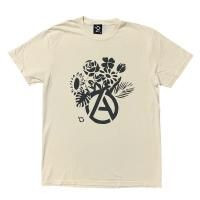 <img class='new_mark_img1' src='https://img.shop-pro.jp/img/new/icons13.gif' style='border:none;display:inline;margin:0px;padding:0px;width:auto;' />A.C.T._A FLOWER T shirt natural