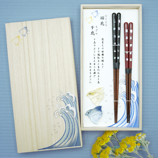 G G加藤 高価な夫婦箸 桐箱付です。大変縁起の良いものです。 G G加藤様専用 高価な夫婦箸 桐箱付です。大変縁起の良いもの