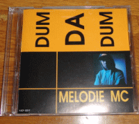 MELODIE MC／DUM DA DUM (イクなら一気にダン・ダ・ダン