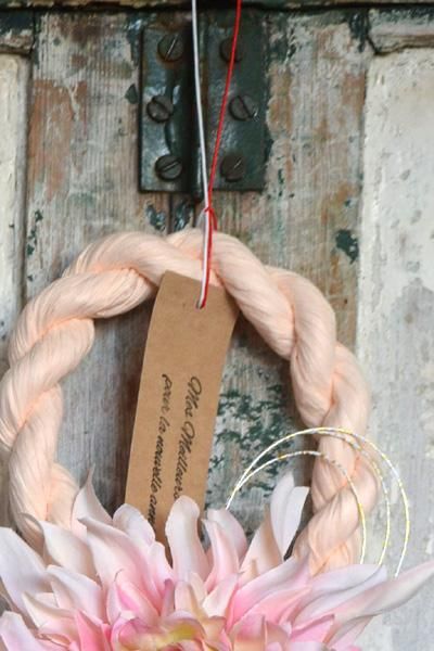 しめ縄リース薄いピンク系ダリア