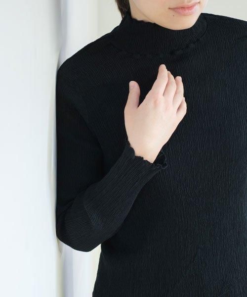 プリーツ ハイネックシャツ | 漆黒 - 楊柳生地 専門店 山城 ネットショップ