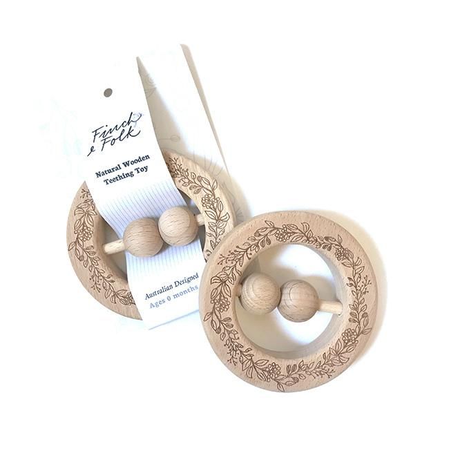 <img class='new_mark_img1' src='https://img.shop-pro.jp/img/new/icons58.gif' style='border:none;display:inline;margin:0px;padding:0px;width:auto;' />Wooden Teether (木製ラトル・歯固めリング) by Finch & Folk