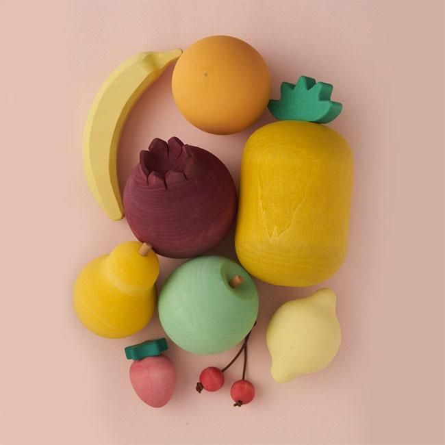 ロシアのトイカンパニー Raduga Grez の優しい木製知育玩具 Wooden Fruits Set 木製フルーツセット