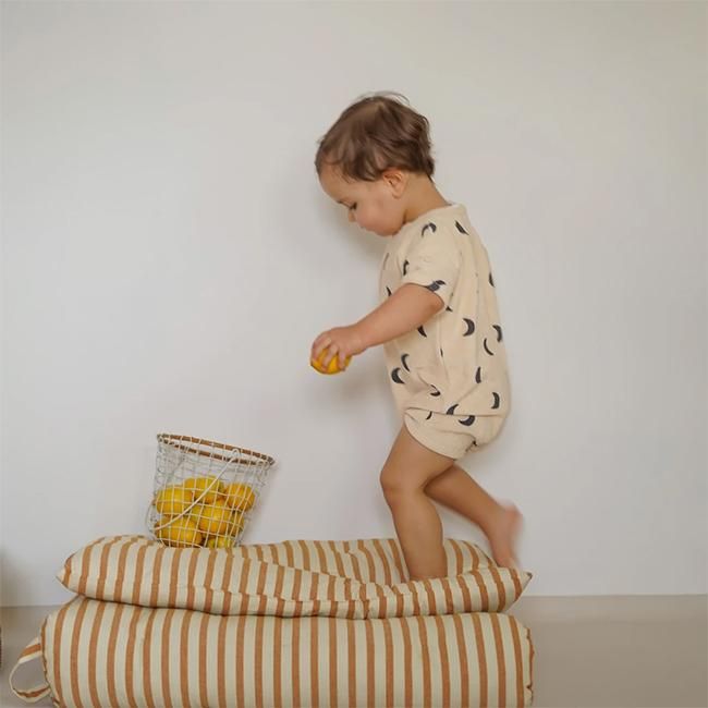 <img class='new_mark_img1' src='https://img.shop-pro.jp/img/new/icons47.gif' style='border:none;display:inline;margin:0px;padding:0px;width:auto;' />【送料無料】Pebble Midnight Terry Beach Romper by Organic Zoo