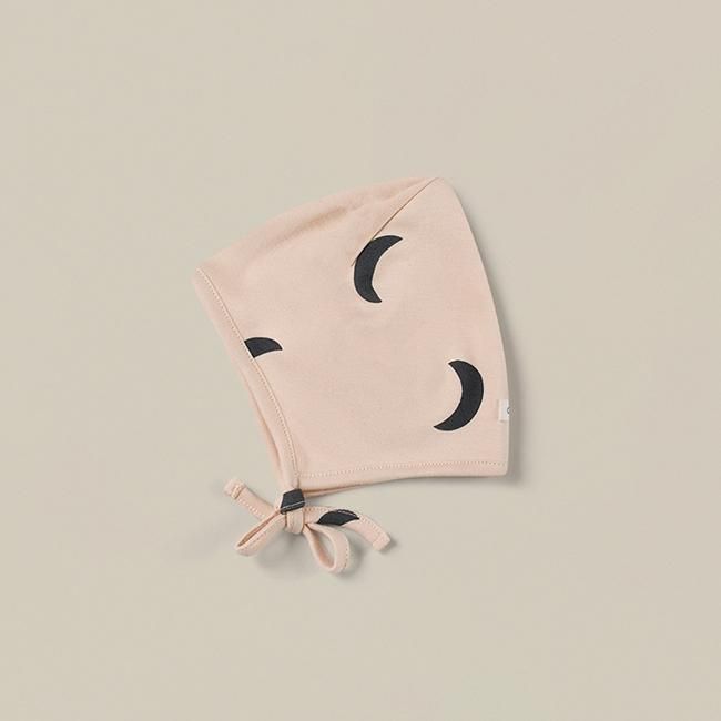 <img class='new_mark_img1' src='https://img.shop-pro.jp/img/new/icons14.gif' style='border:none;display:inline;margin:0px;padding:0px;width:auto;' />【送料無料】Pebble Midnight Bonnet by organic zoo