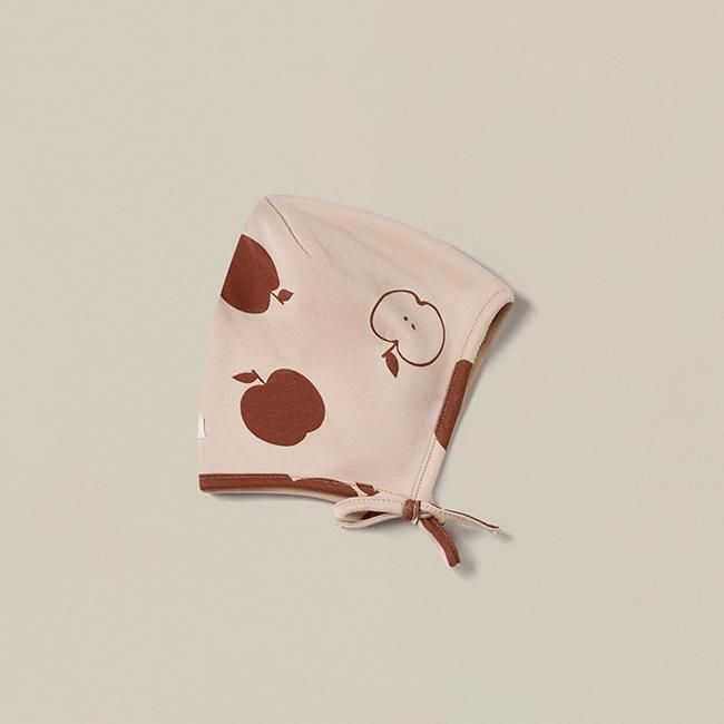 <img class='new_mark_img1' src='https://img.shop-pro.jp/img/new/icons20.gif' style='border:none;display:inline;margin:0px;padding:0px;width:auto;' />【SALE30%OFF】【送料無料】Cinnamon Apple Orchard Bonnet by organic zoo
