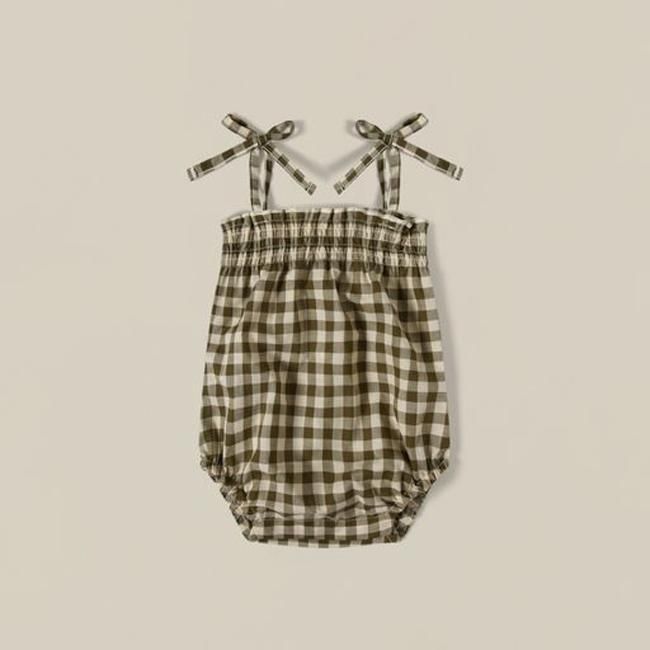 <img class='new_mark_img1' src='https://img.shop-pro.jp/img/new/icons47.gif' style='border:none;display:inline;margin:0px;padding:0px;width:auto;' />【再販予約/4月第1週入荷】【送料無料】Olive Gingham Spaghetti Bodysuit (3-6m/6-12m) by organic zoo OZSS23