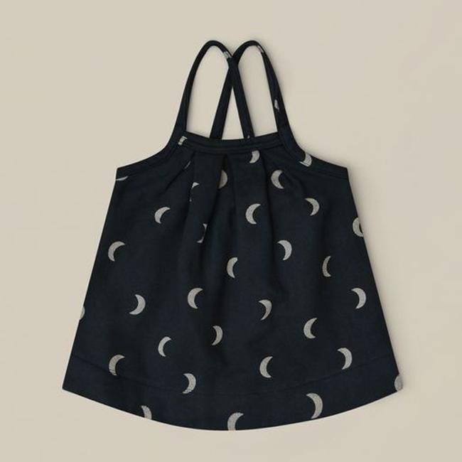 <img class='new_mark_img1' src='https://img.shop-pro.jp/img/new/icons14.gif' style='border:none;display:inline;margin:0px;padding:0px;width:auto;' />【送料無料】Charcoal Midnight Tribe Skirt (1-2Y,2-3Y,3-4Y) by organic zoo OZAW23