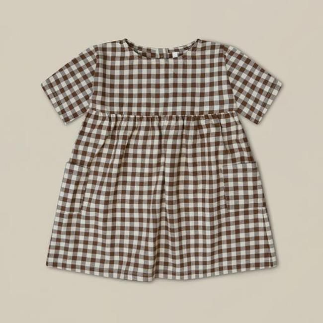 <img class='new_mark_img1' src='https://img.shop-pro.jp/img/new/icons14.gif' style='border:none;display:inline;margin:0px;padding:0px;width:auto;' />【送料無料】Gingham Gather Dress by organic zoo OZAW23