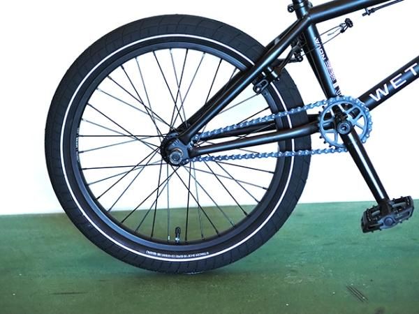 WETHEPEOPLE(ウィーザピーポー) NOVA Complete Bike