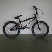 bmx 完成車　車体 path_gun_metallic_1200.jpg