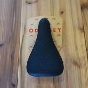 ODYS(ǥå)MIKE AITKEN SADDLE<img class='new_mark_img2' src='https://img.shop-pro.jp/img/new/icons1.gif' style='border:none;display:inline;margin:0px;padding:0px;width:auto;' />