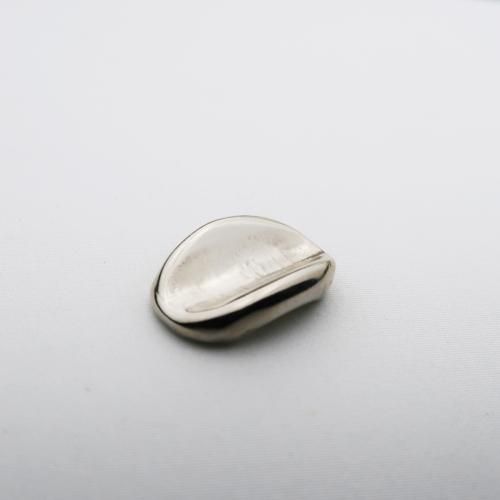 豆型ミニ箸置き シルバー - Glass Studio Online Shop