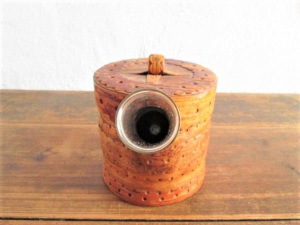 スウェーデンの美しい伝統工芸品♪白樺ケース入り・デキャンタ