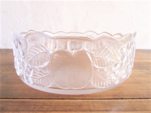 Royal Krona社製 リサ・ラーソン/Lisa Larsonデザインのガラスのボウル