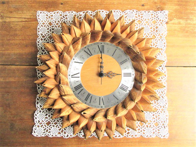 超レア！スウェーデンの美しい伝統工芸品♪ 白樺の壁掛け時計/ウォール