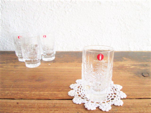 iittala/イッタラ社：Kuusi/クーシ　ショットグラス☆ H6㎝ No1-4 - 北欧雑貨・ヴィンテージショップ 「 made in  Sweden 」　～　北欧食器、アンティーク、インテリア、北欧デザイン商品を現地スウェーデンからご紹介するネット通販ショップです♪