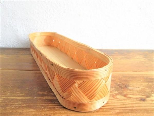 売れ筋新商品 J スウェーデンの美しい伝統工芸品♪Spankorg/スポーンコリの 小物入れ