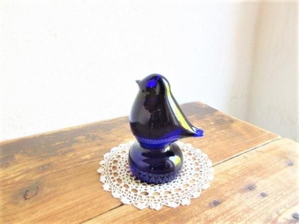 クロッシェレース編みドイリー：No.61 ホワイト＆お花の刺繍入り φ14