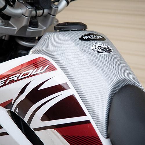 ★ セロー250 カーボンタンクカバー　未使用品 ヤマハセロー250用カーボンパーツ新発売 – MITANI MOTOR SPORTS